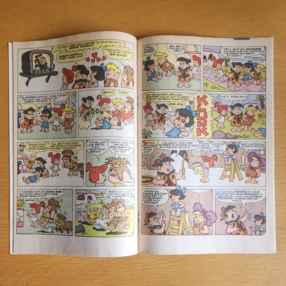 Flintstone Kids #1, #2 - 1980s Comic Books (Lot of 2)  - Picture 13 of 13